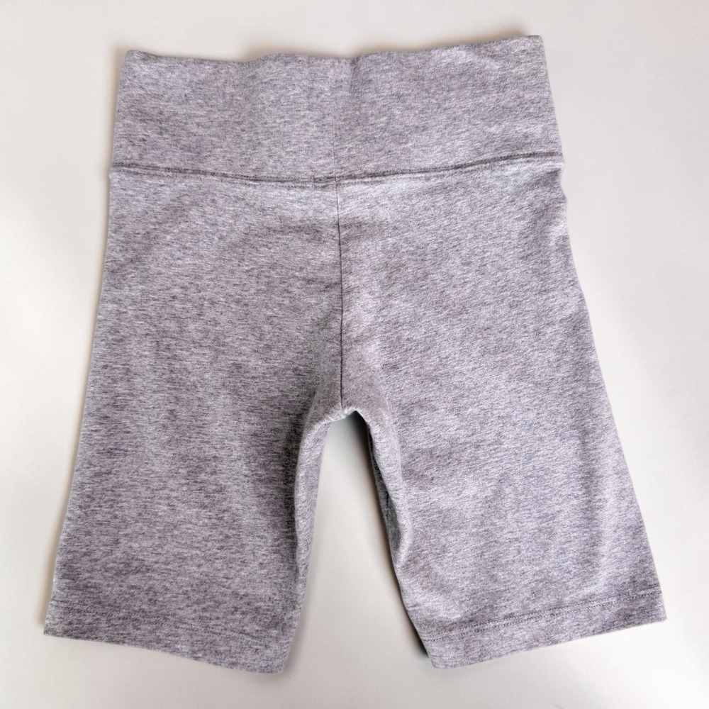 Nike Sportswear Streetwear Womens High Waisted Bike Shorts Gray XS - Picture 2 of 4